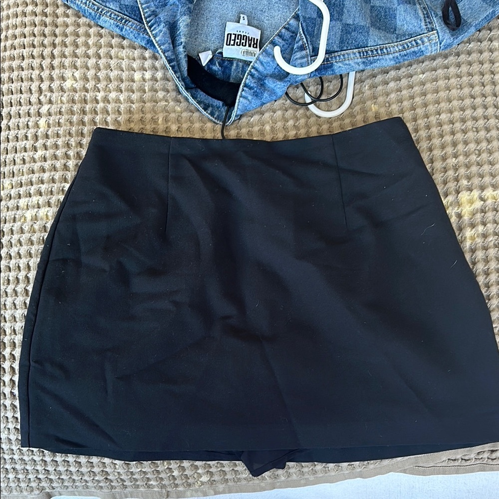 Black Skort - Abercrombie